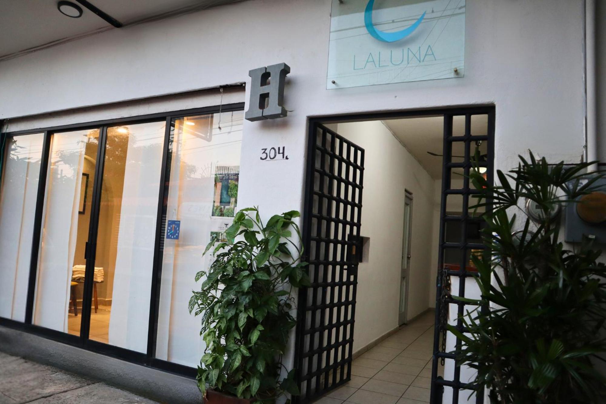 Luna Creciente 圣克鲁斯华特库 外观 照片